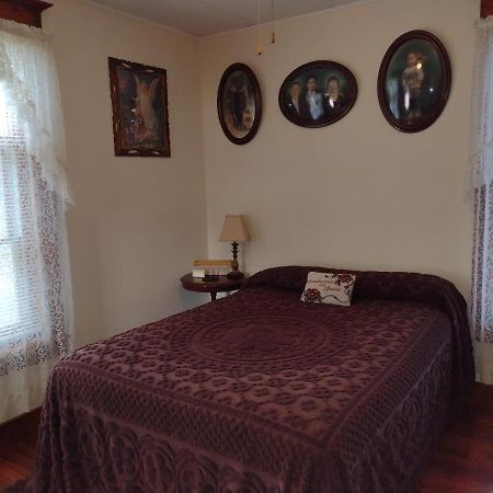 Quiet Full-Size Bed Close To Town 420 Friendly Trinidad Dış mekan fotoğraf
